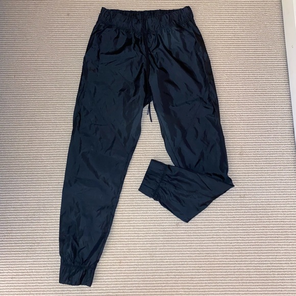 Under Armor Storm Joggers - Picture 1 of 3
